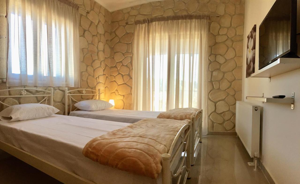 Amfithea House Βίλα Σίβηρη Εξωτερικό φωτογραφία